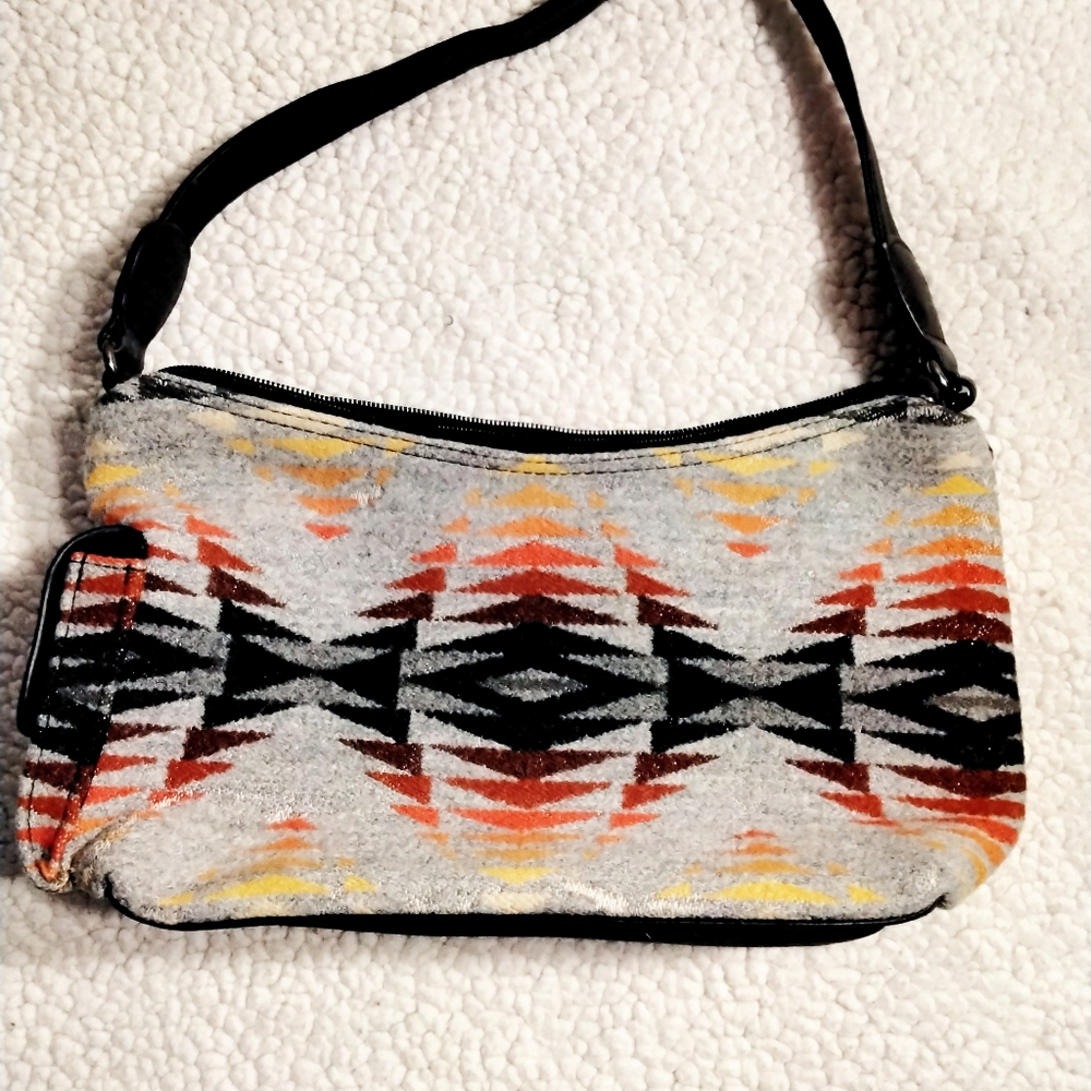 Pendleton Purse - Picture 2 of 12